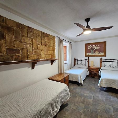 El Asturiano Hotel Tarifa Bagian luar foto