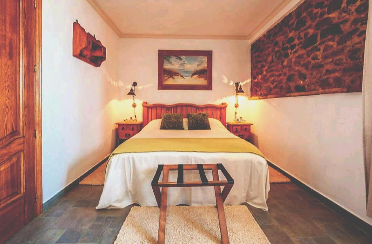 El Asturiano Hotel Tarifa Bagian luar foto